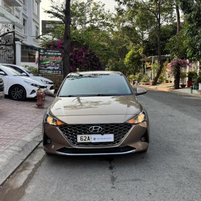 Hyundai Accent 1.5AT Tiêu chuẩn 2021, số tự động (IVT), đăng ký cuối 2021.
